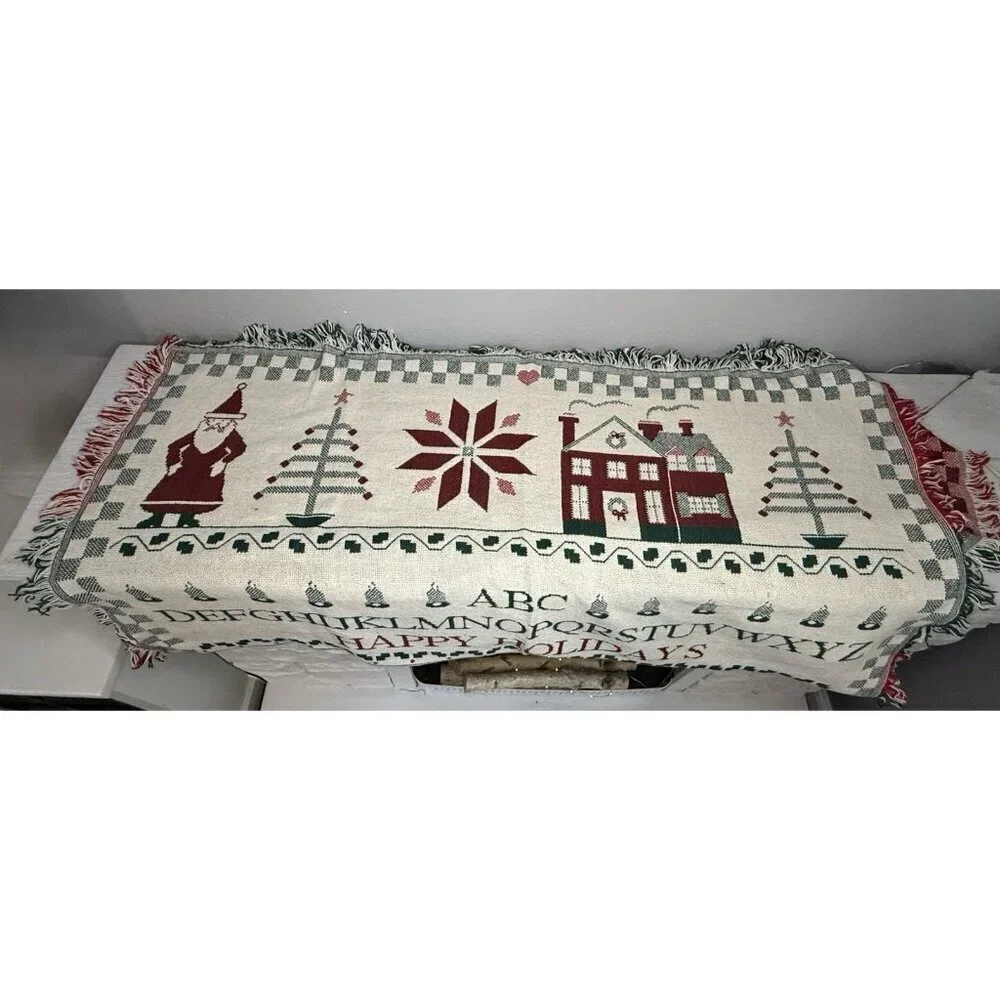 🎄 Vintage Crown Crafts Christmas Throw Blanket – Made in USA – New with Tag! 🎄